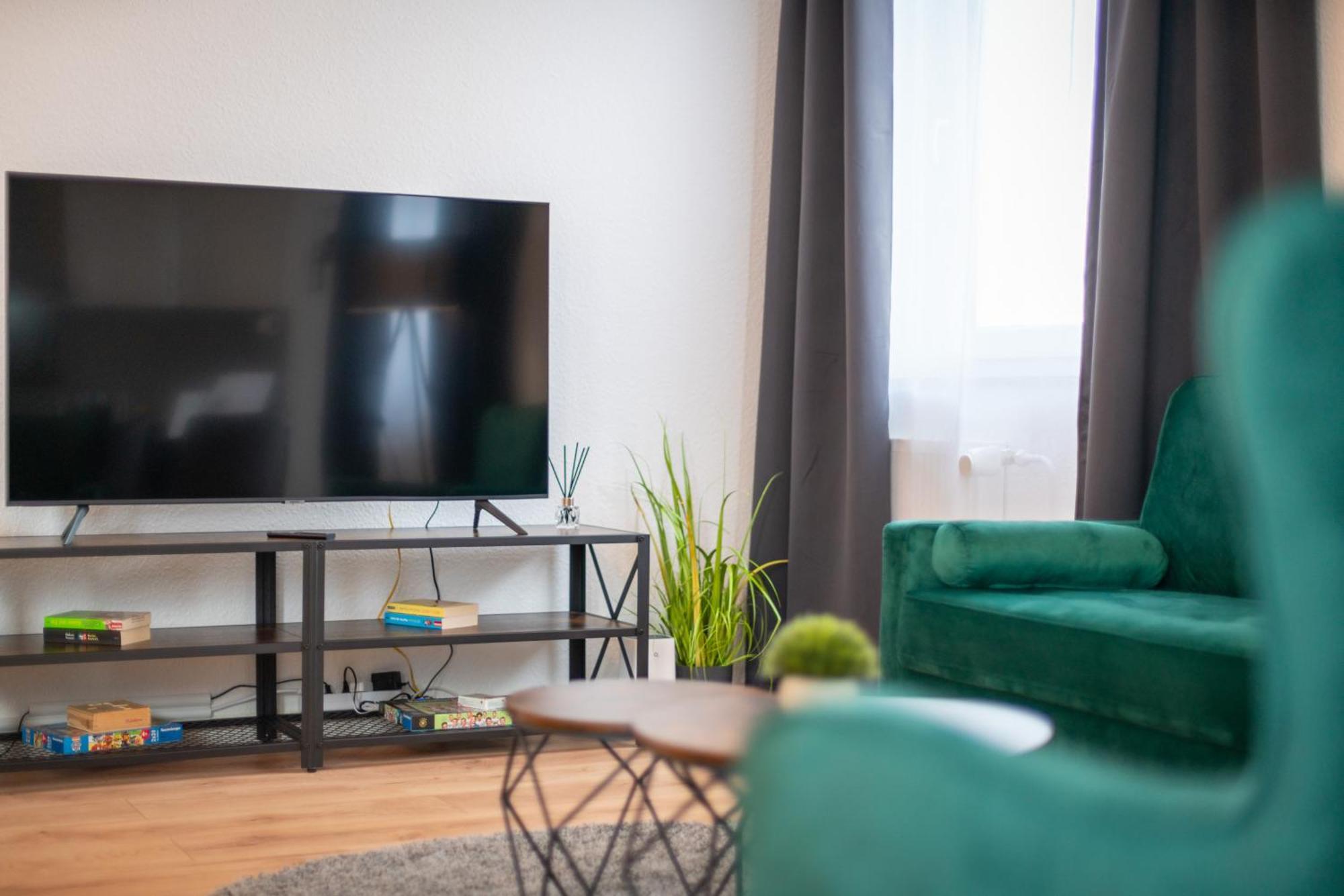Free Living - City Design Apartments, Zentrum, Outlet, Balkon, Kueche Wolfsburg Exterior foto