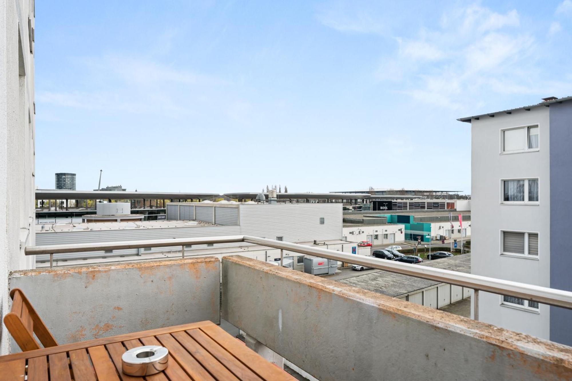Free Living - City Design Apartments, Zentrum, Outlet, Balkon, Kueche Wolfsburg Exterior foto