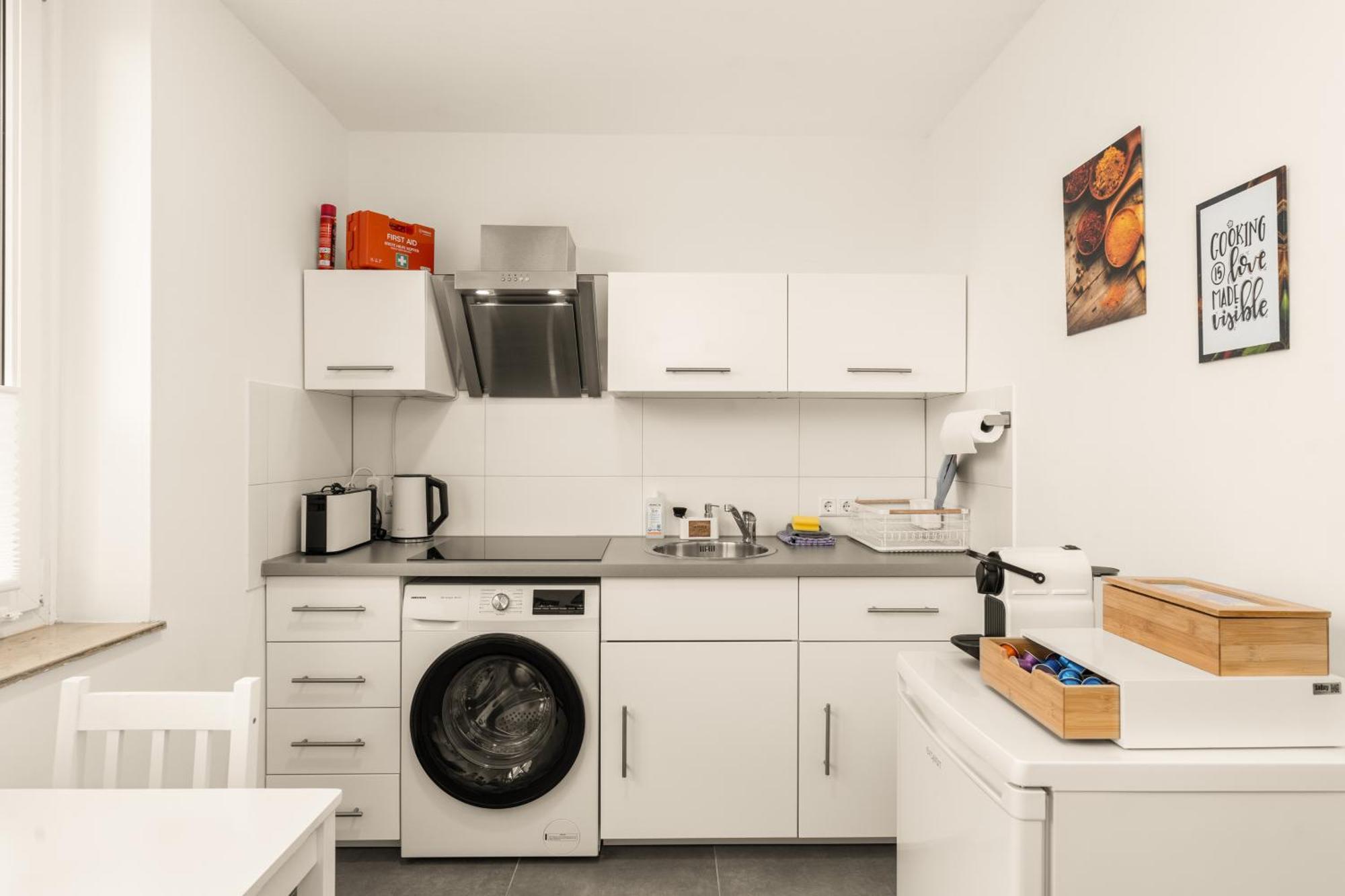 Free Living - City Design Apartments, Zentrum, Outlet, Balkon, Kueche Wolfsburg Exterior foto